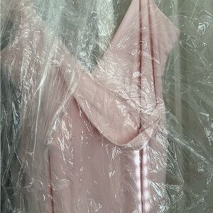 Elegant Pink Maternity Dress